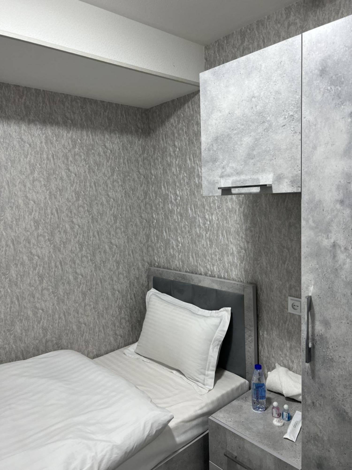 Revel Hotel タシュケント エクステリア 写真